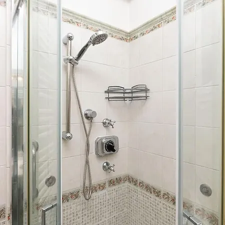 Quieto Vicino Stazione E Metropolitana Apartmán